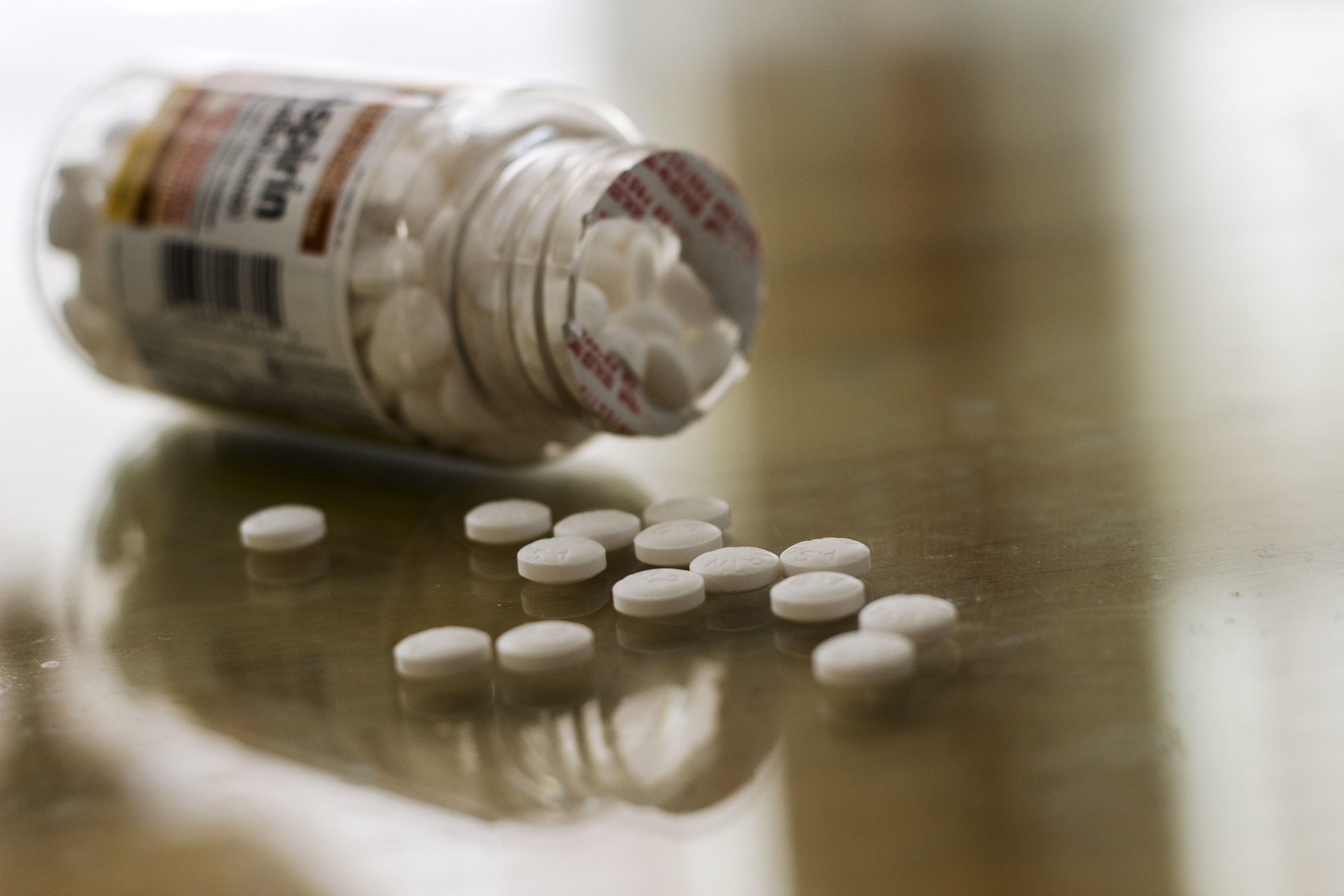 Long-term, low-dose aspirin did not affect risk of dementia in adults with type 2 diabetes American Heart Association Scientific Sessions 2021, LBS.07 Long-term, low-dose aspirin did not affect risk of dementia in adults with type 2 diabetes American Heart Association Scientific Sessions 2021, LBS.07