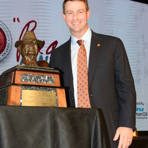 COACH DABO SWINNEY NAMED 2018 PAUL “BEAR” BRYANT COACH OF THE YEAR