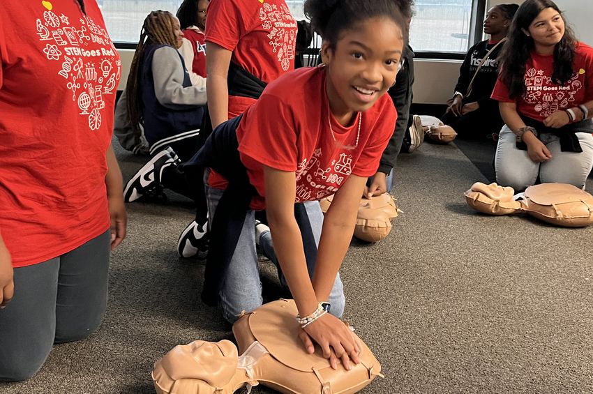 Photo New Orleans STEM event CPR training 2 American Heart Association