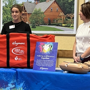 Wegmans present CPR kits in Erie 1