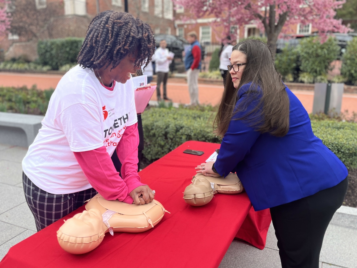 Legislation requiring cardiac emergency response plans in Maryland