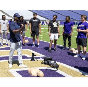 NOL - SFD Firefighter Greg Bogans presents to the team