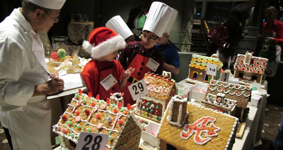 Chef Khoi Nguyen and the children pick the winner. Chef Khoi Nguyen and the children pick the winner.
