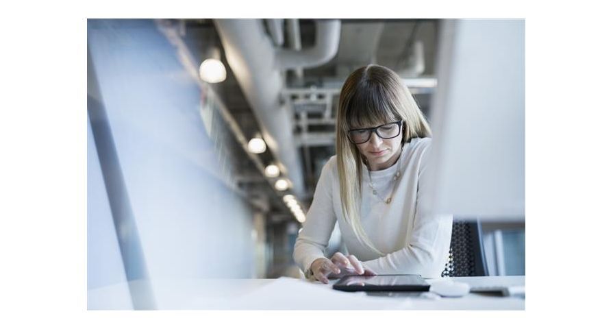 Xerox DocuShare Flex Makes It Easy for UK SMBs to Store, Access and Share Information Digitally Xerox DocuShare Flex Makes It Easy for UK SMBs to Store, Access and Share Information Digitally