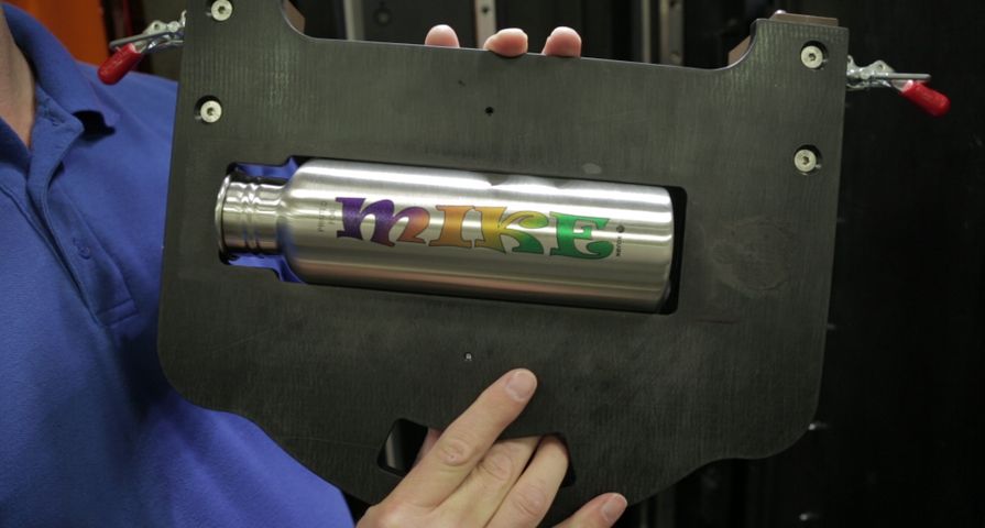 Xerox introduceert Direct to Object Printer: print foto’s, afbeeldingen en tekst rechtstreeks op 3D-objecten Xerox introduceert Direct to Object Printer: print foto’s, afbeeldingen en tekst rechtstreeks op 3D-objecten