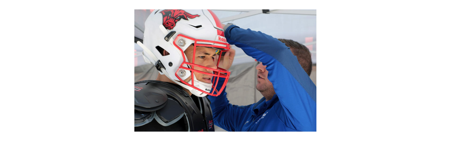 How to Properly Maintain Football Helmets During the Season Riddell