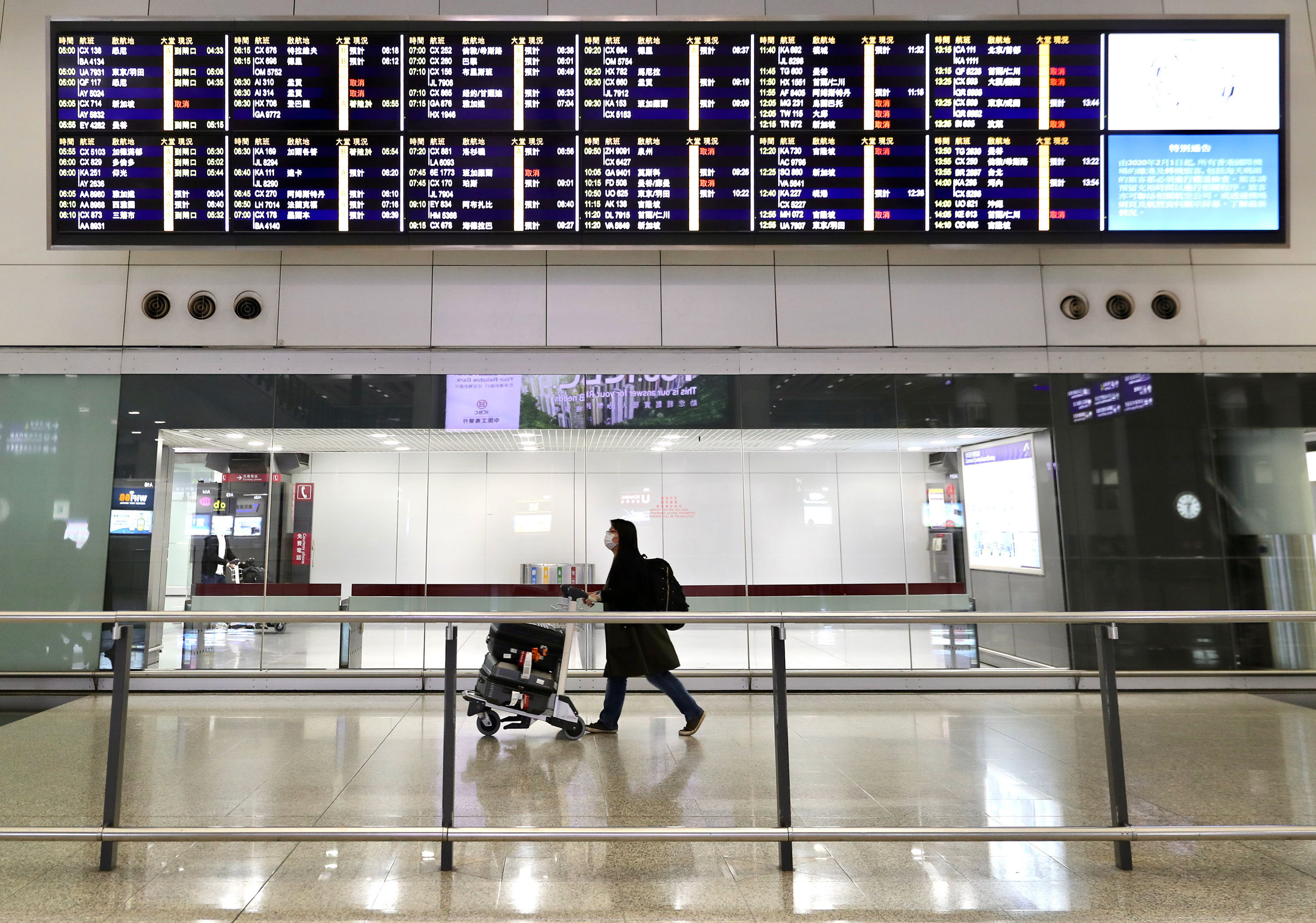 Resultado de imagen para air traffic coronavirus