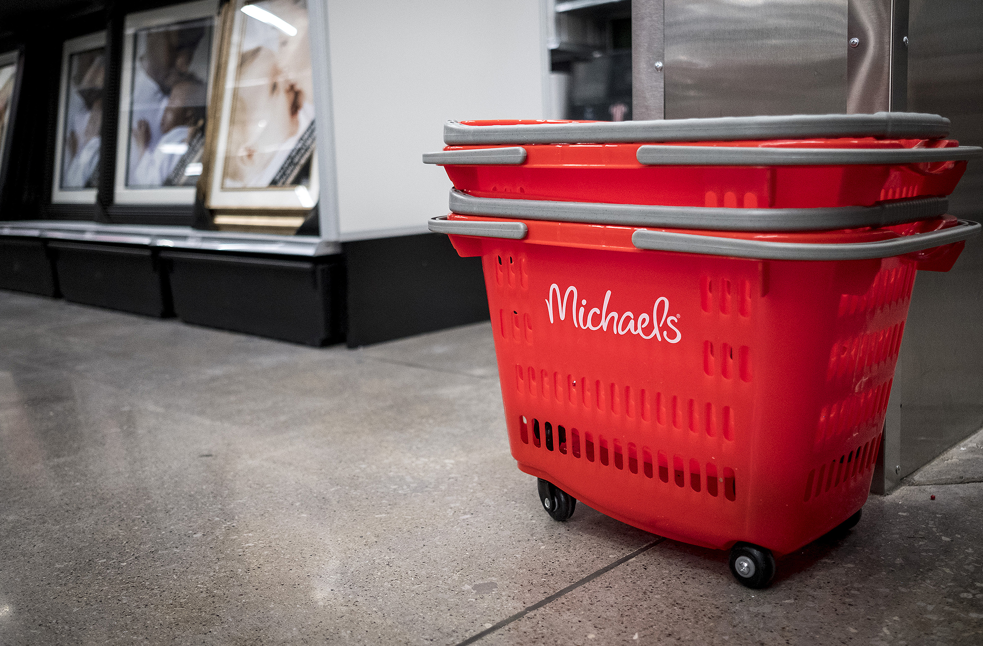 Private equity firm acquires Michaels in $5 billion deal