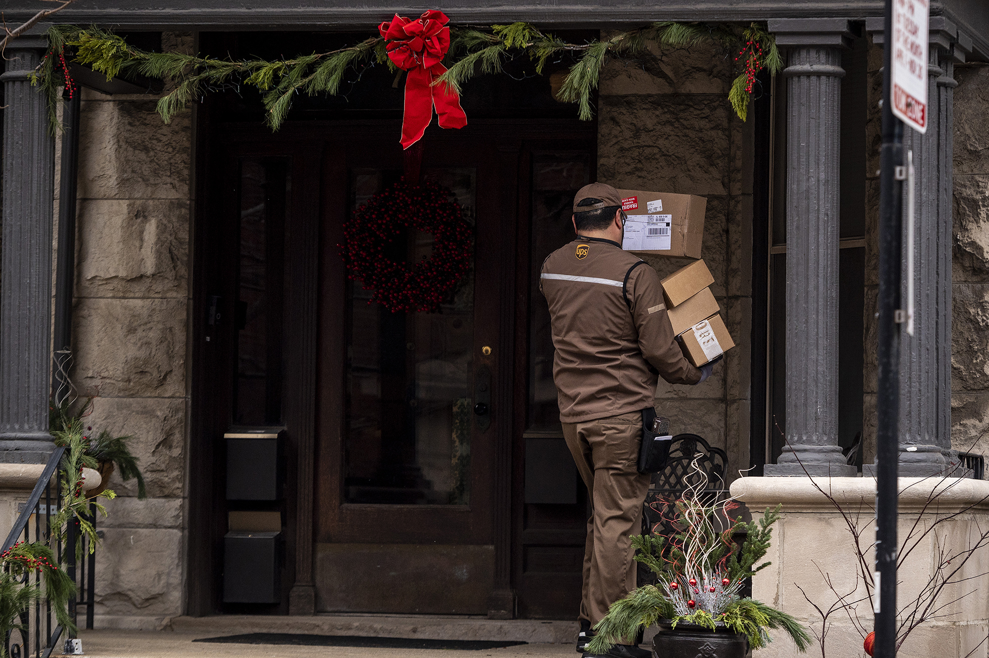 UPS places shipping cap on some of its largest retailers as holiday shopping booms