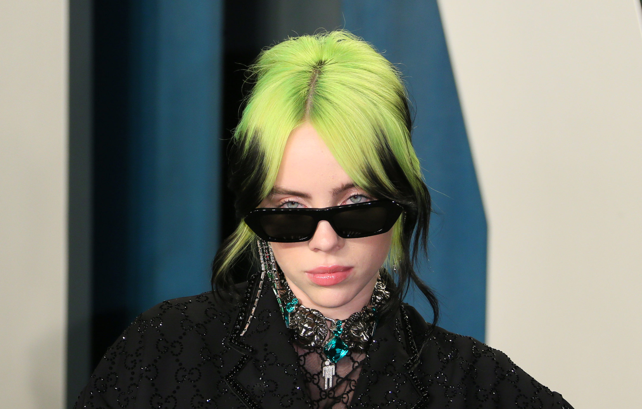 Billie Eilish apologizes after video surfaces of singer mouthing racial slur