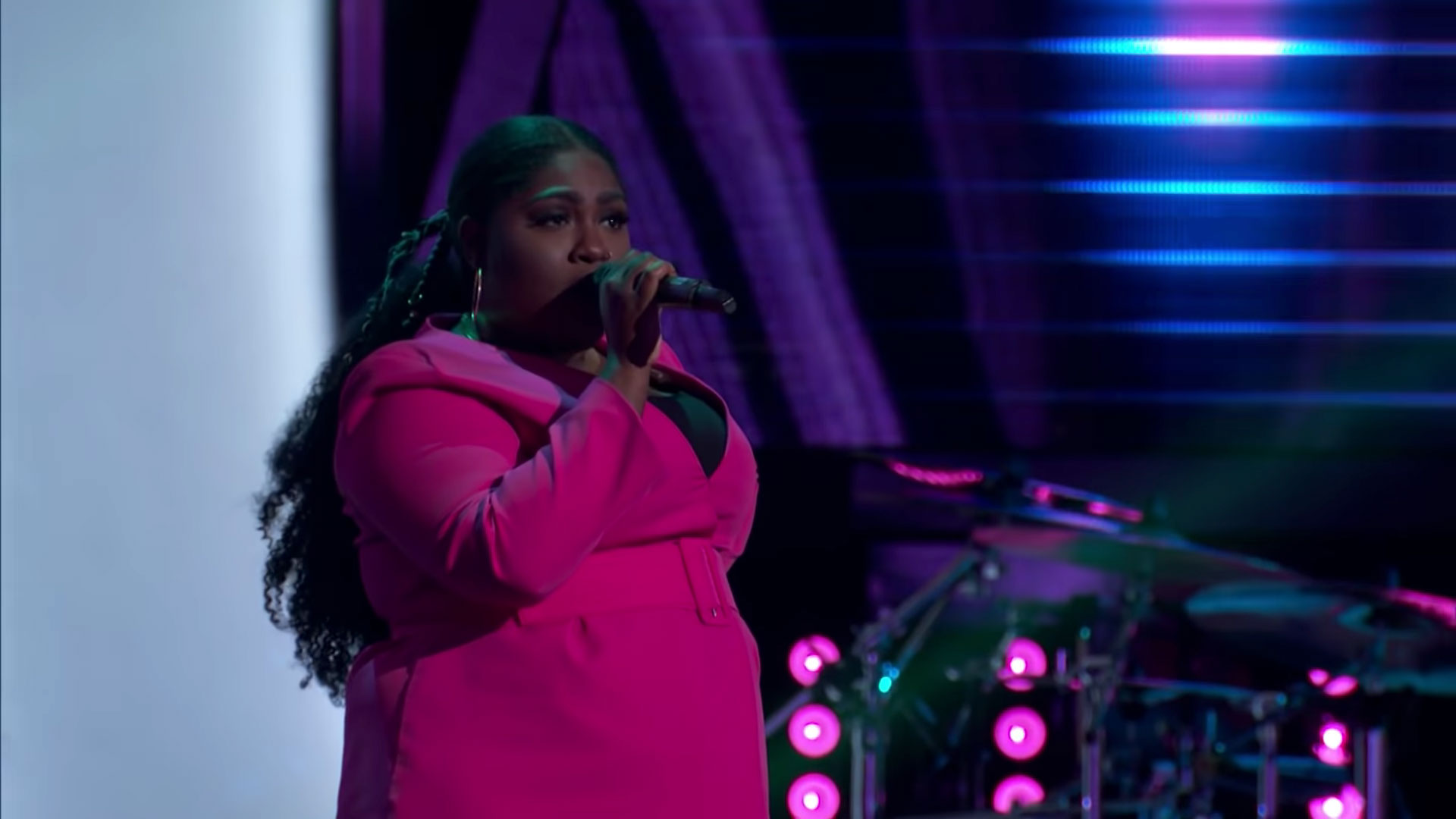 'The Voice' returns tonight with a virtual audience and an audition to inspire your soul