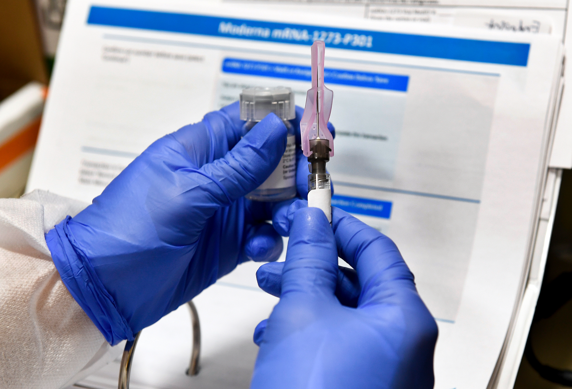 NIH chief says politically motivated approval of coronavirus vaccine 'cannot happen'