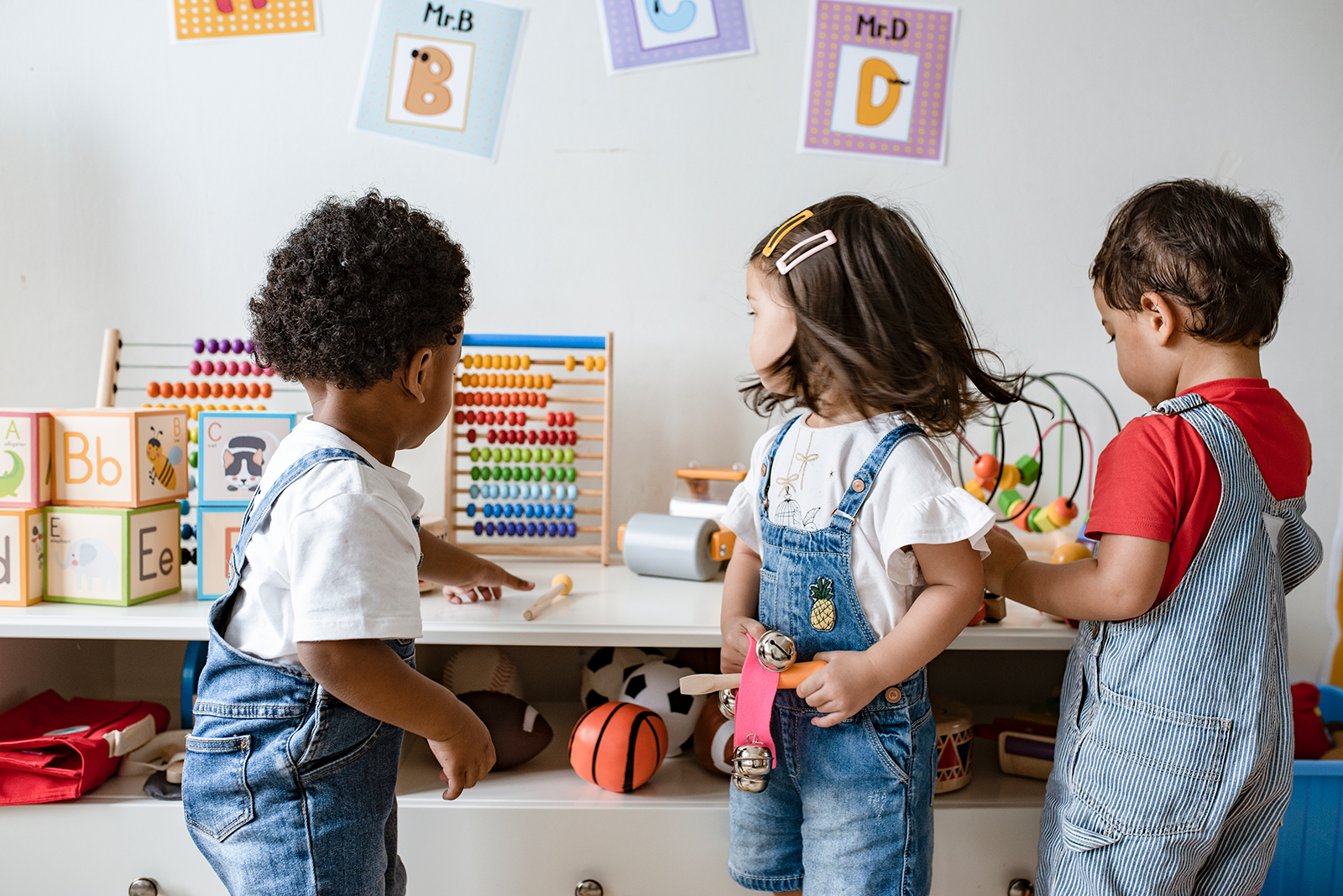 Children aren’t born racist. Here’s how parents can stop them from becoming racist.