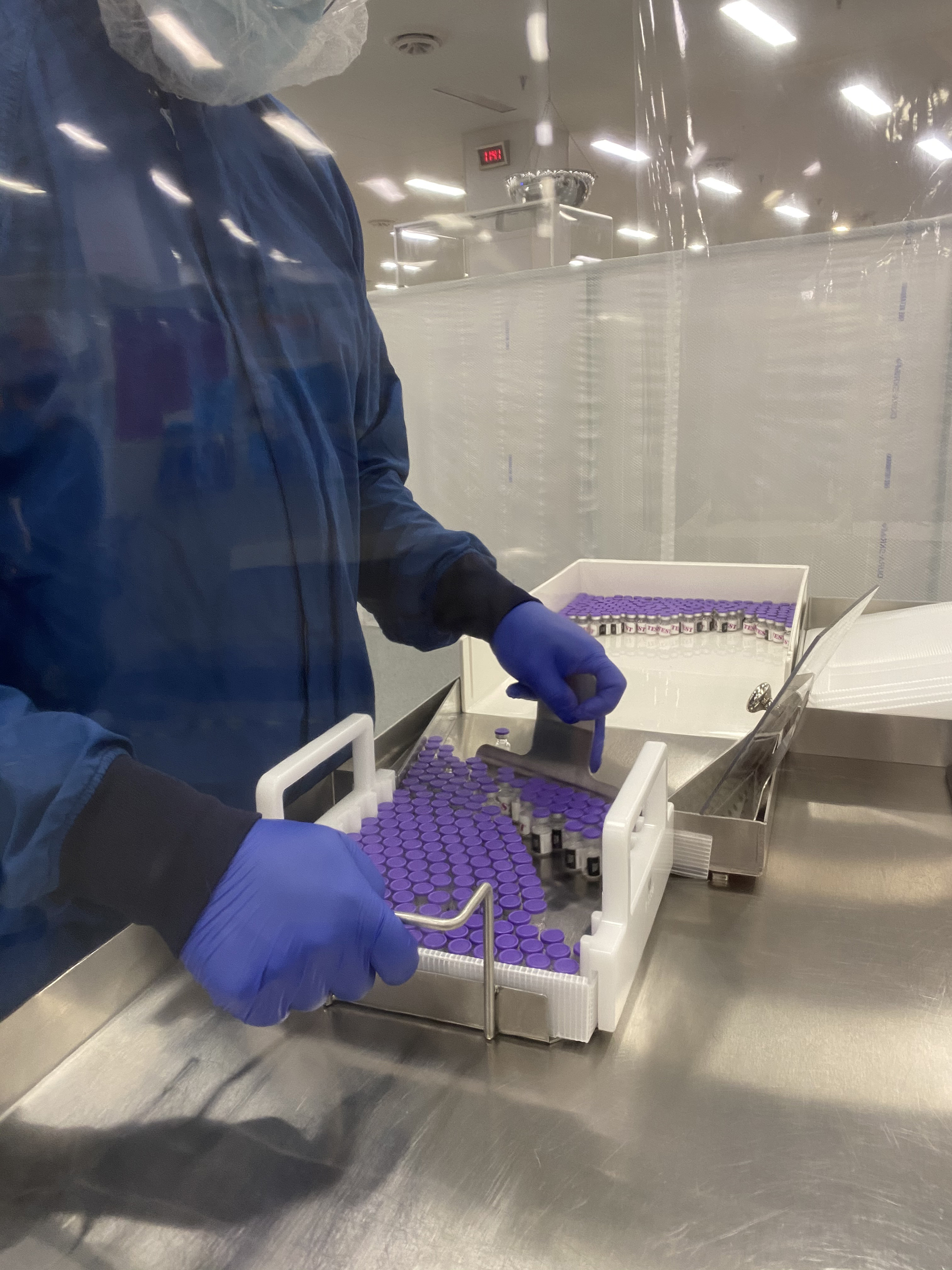 Health care workers and long-term care facility residents should get Covid-19 vaccine first, CDC vaccine advisers say