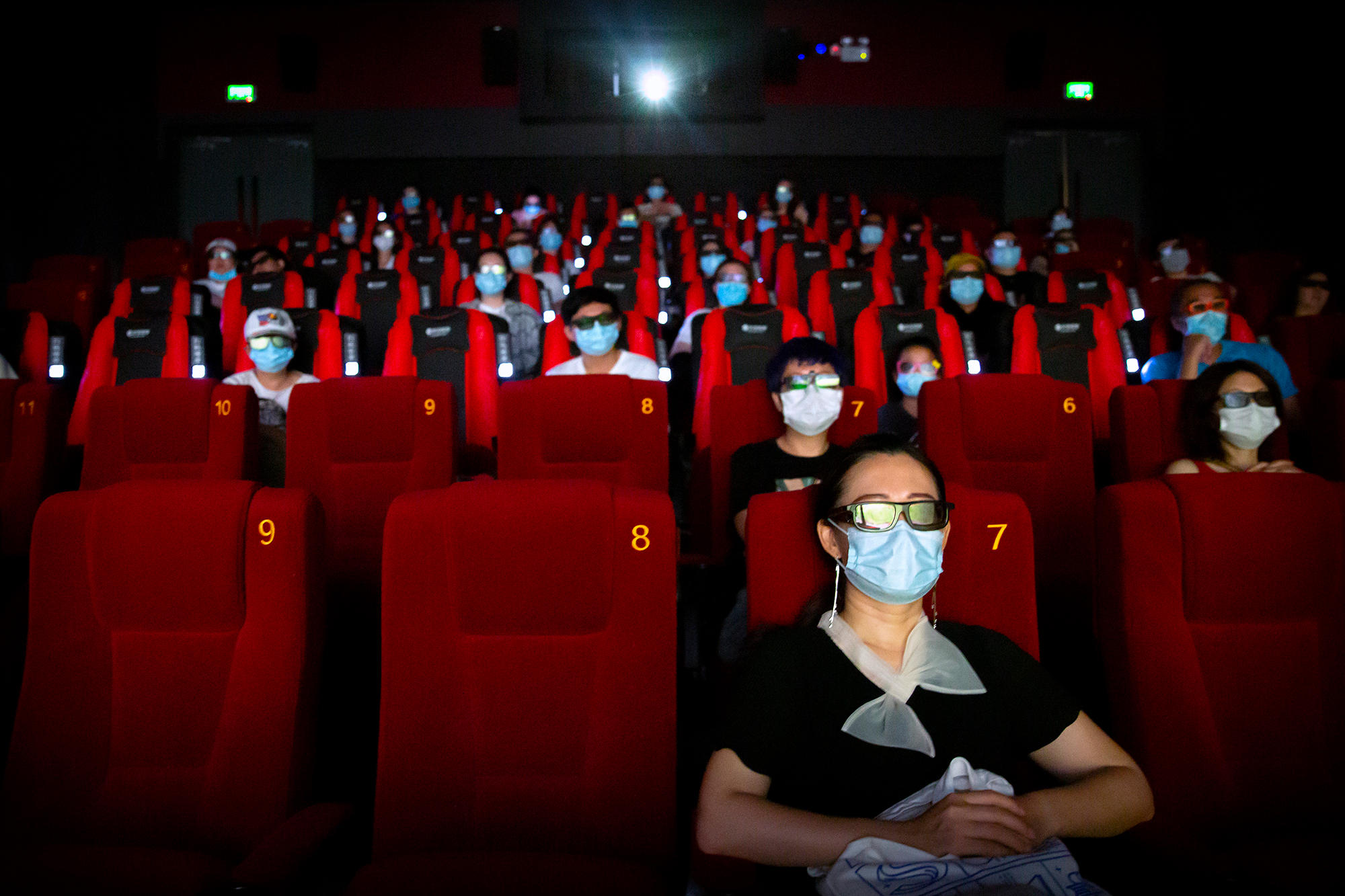 The eerie similarities between the anti-mask and the anti-vax