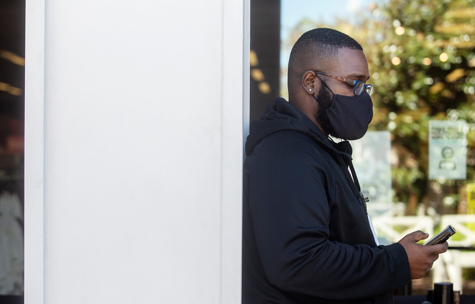 In Mississippi, more White people now have gotten Covid-19 than African Americans. Attitudes about masks might help explain why, official says