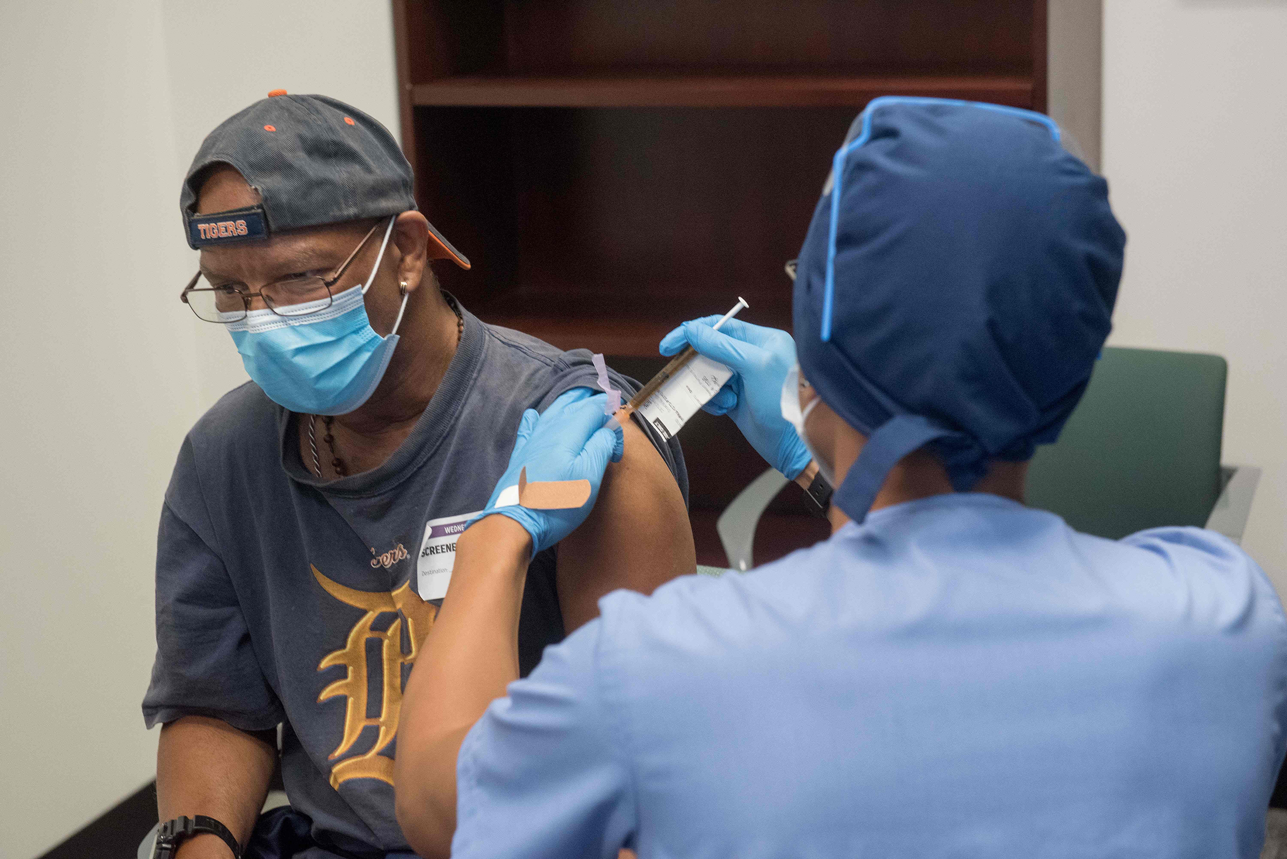 First large-scale US Covid-19 vaccine trial reaches target enrollment of 30,000 participants