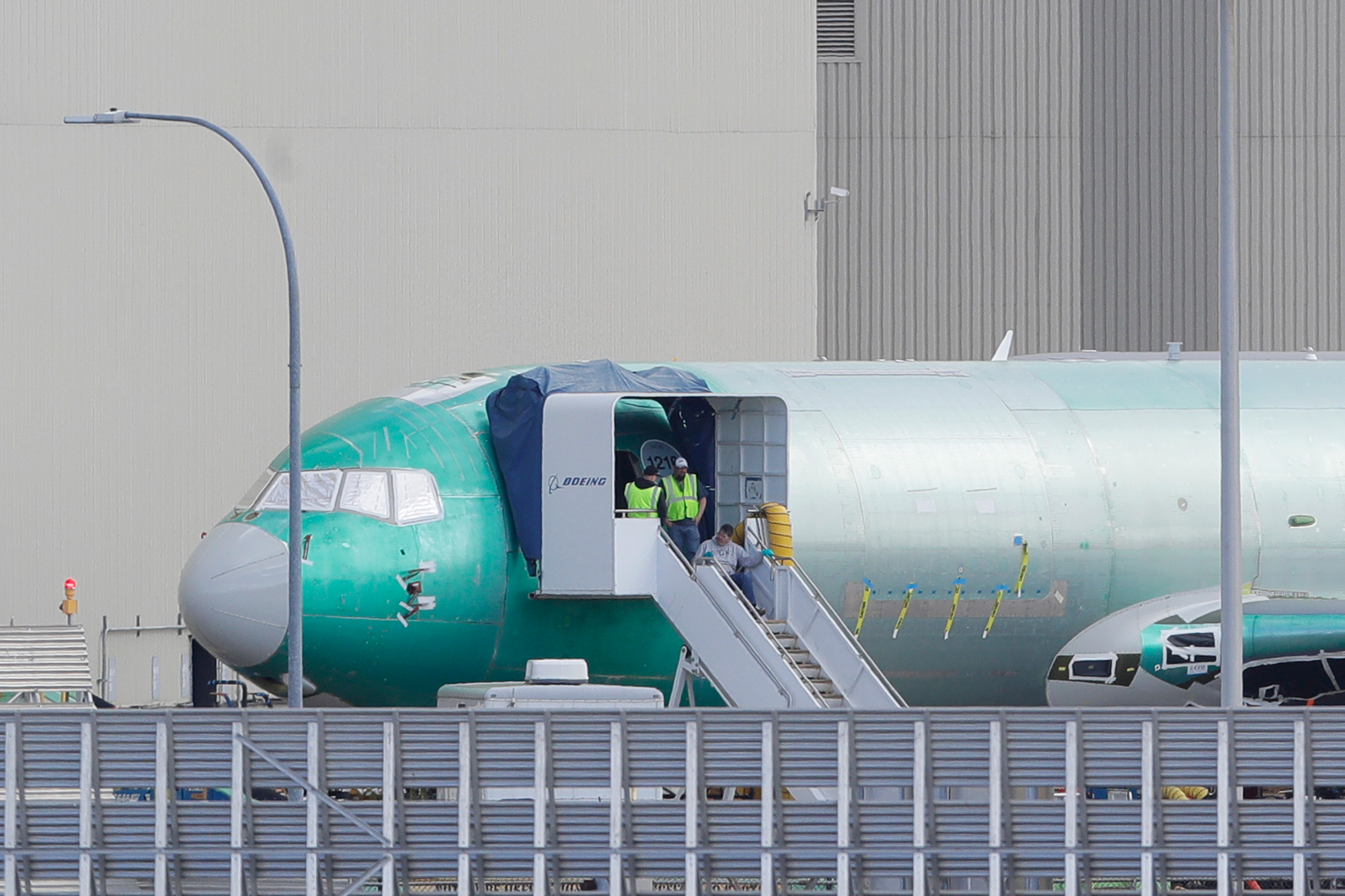 Boeing will seek federal help — but won’t give taxpayers a stake