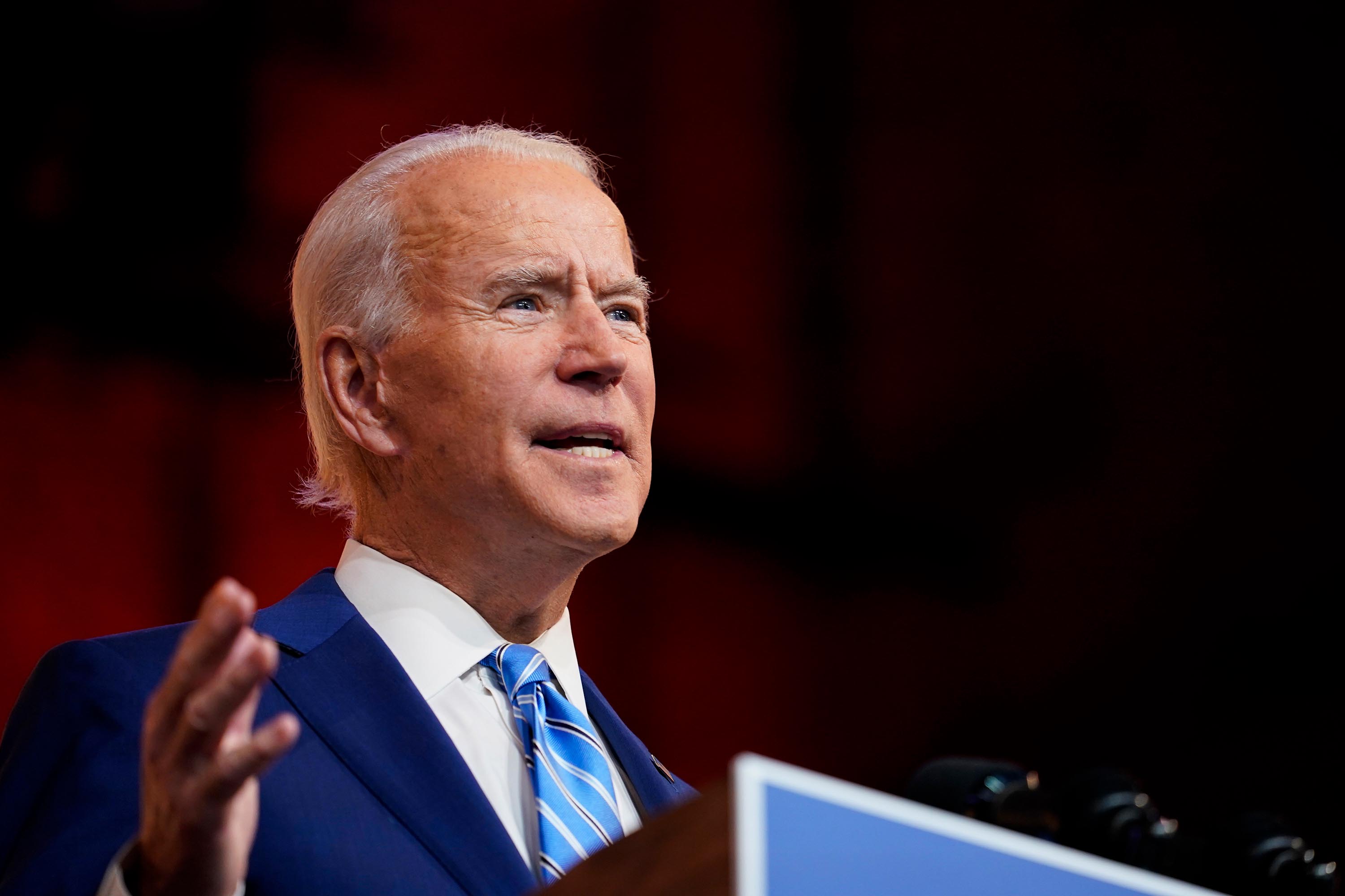 Biden’s doctor says he has hairline fractures in his foot after slipping while playing with his dog