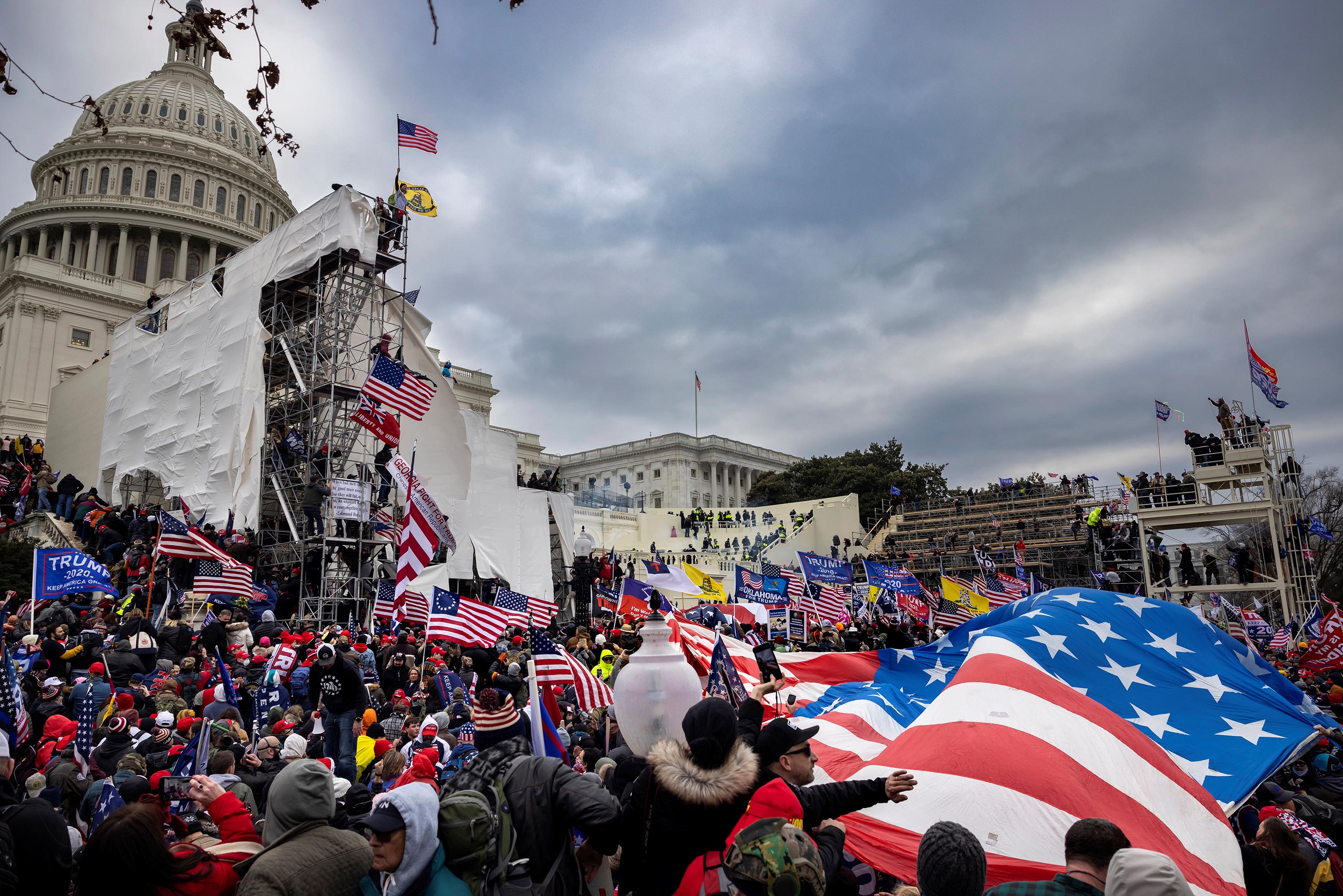 Federal judge orders DOJ to set up media access to Capitol riot video after CNN and other outlets sued