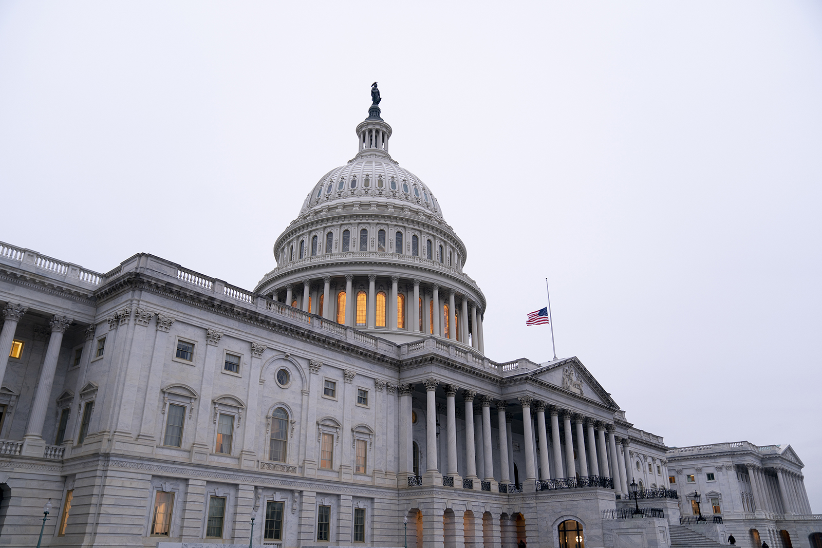US Capitol security review set to call for adding more than 1,000 police officers and retractable fencing