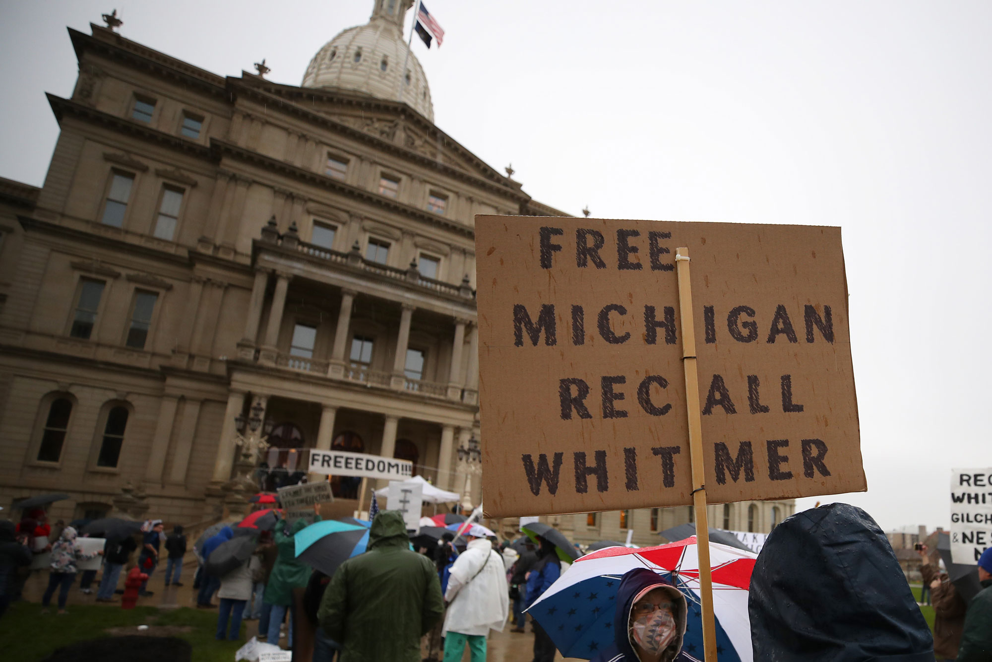 Michigan Gov Gretchen Whitmer Lifts Countrys Liveathome
