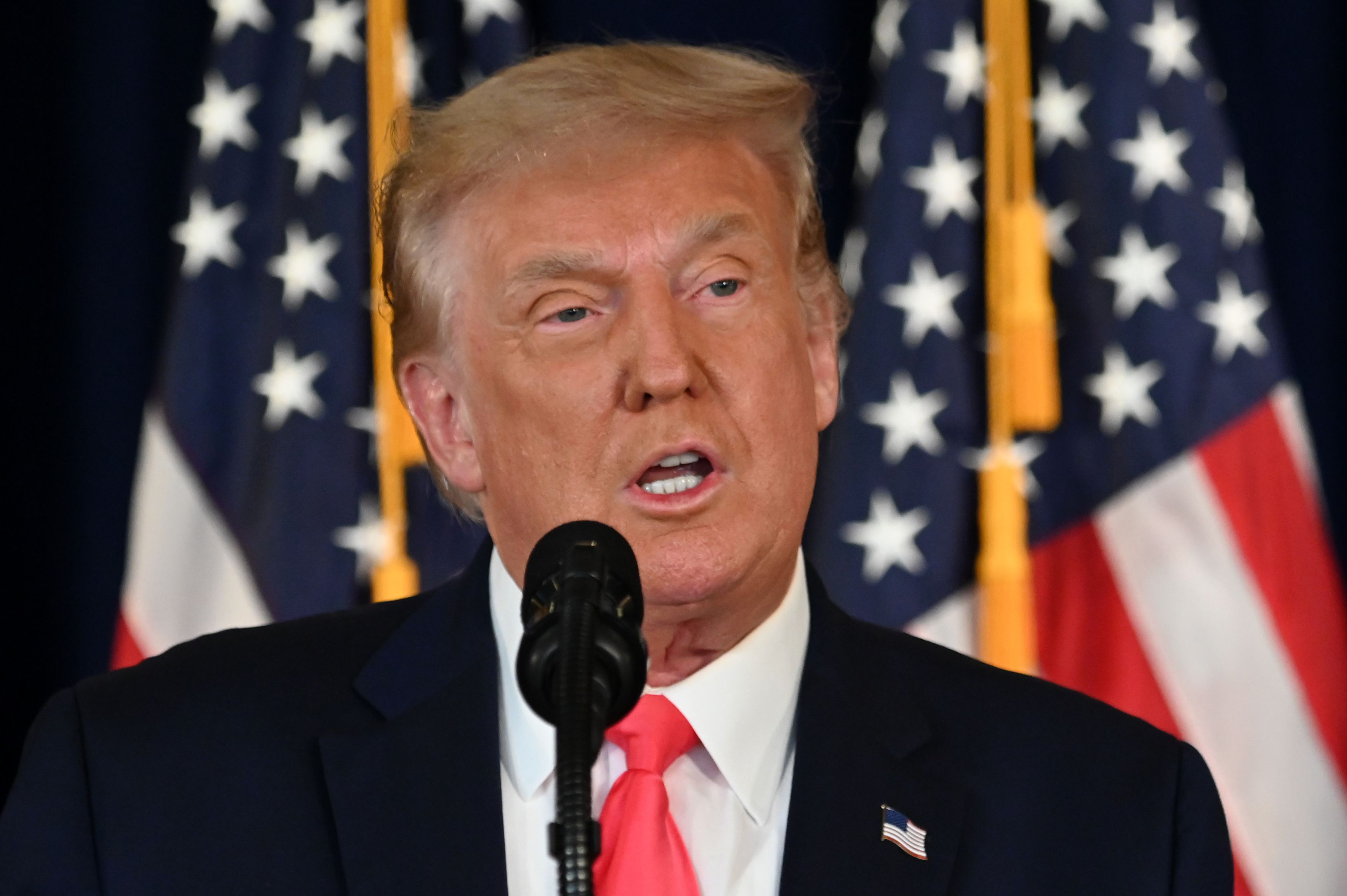 Trump calls on college football games to resume amid coronavirus pandemic