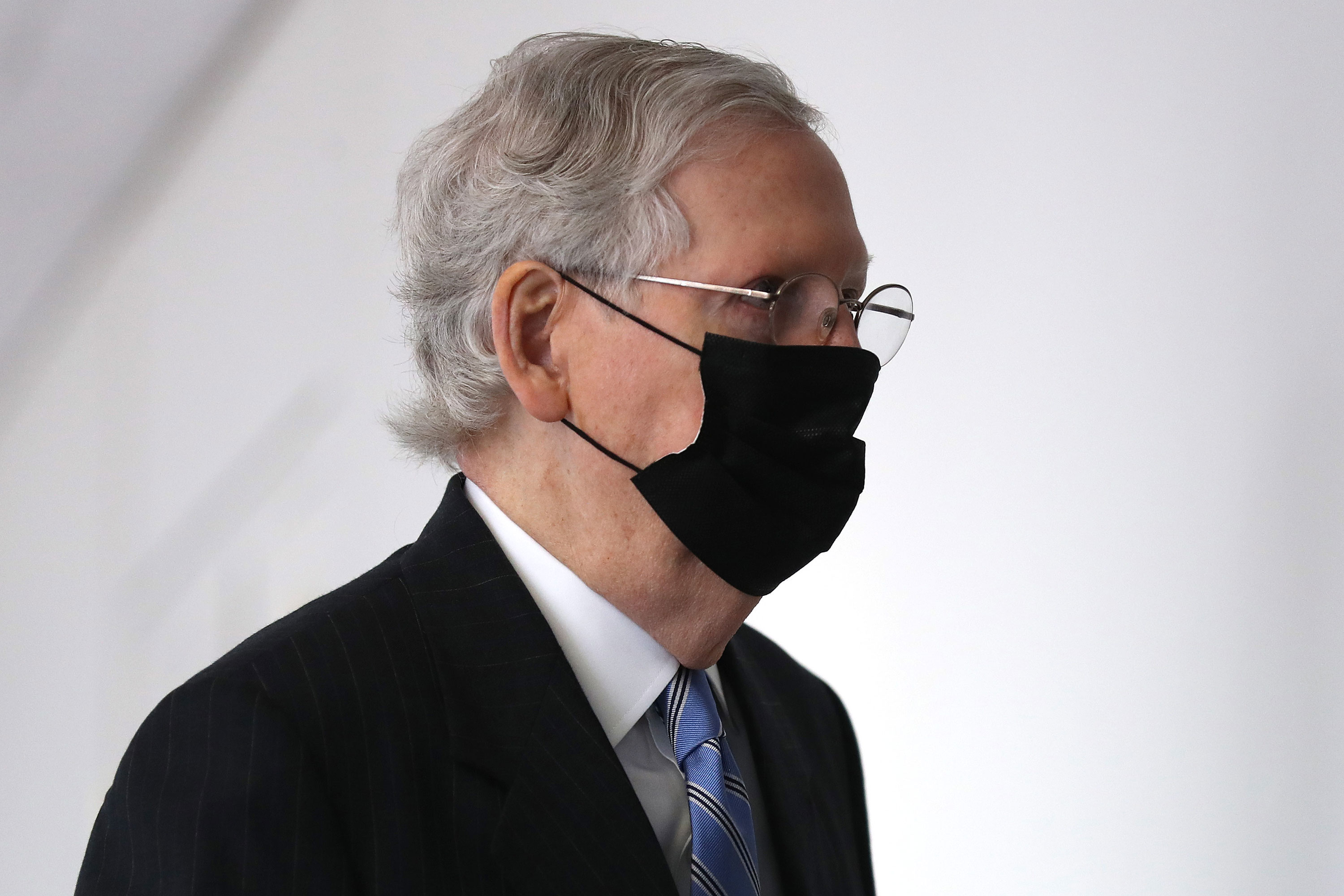 Senate set to vote on competing coronavirus stimulus measures — neither going anywhere now