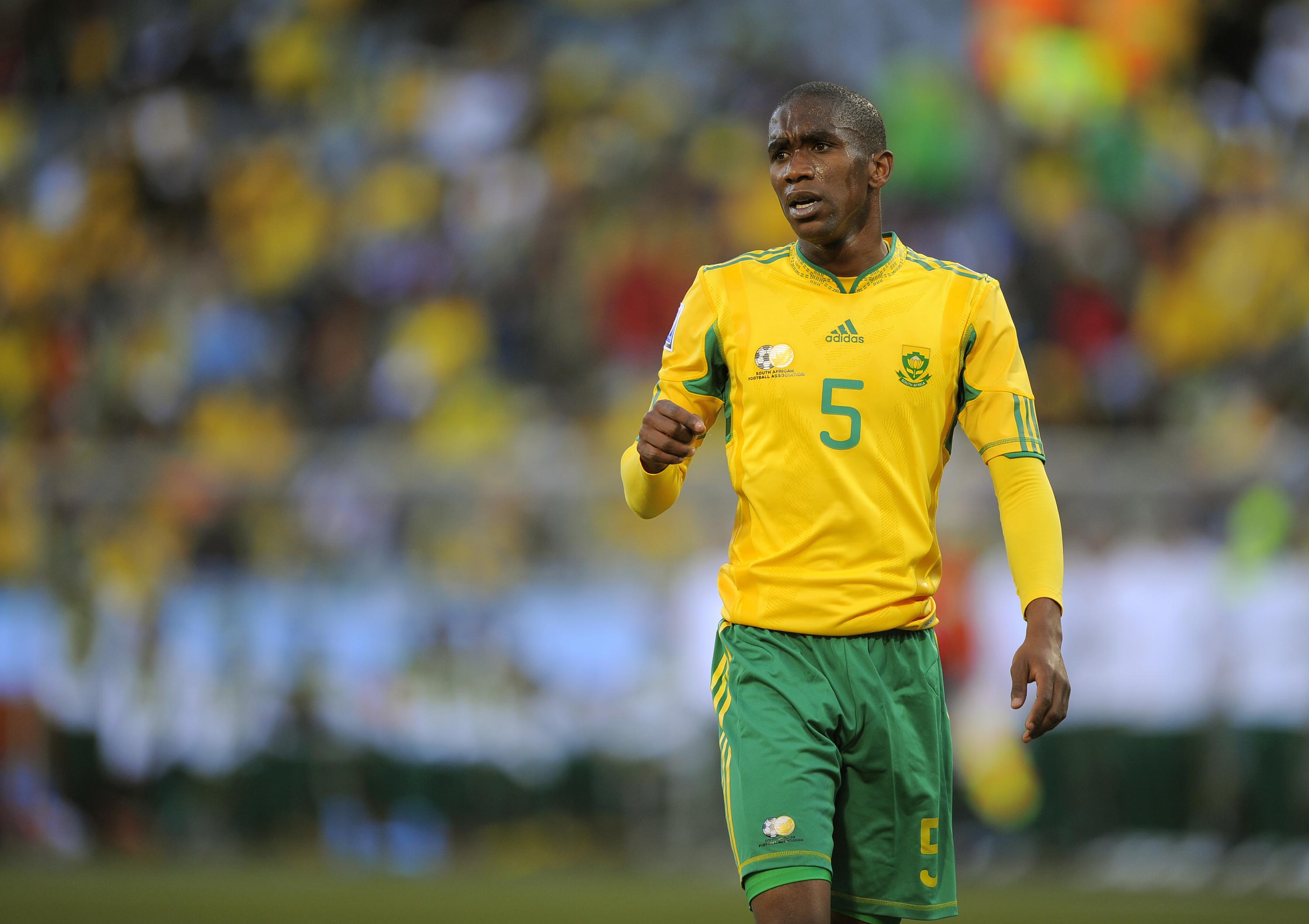 Footballer Anele Ngcongca dies in a car accident aged 33