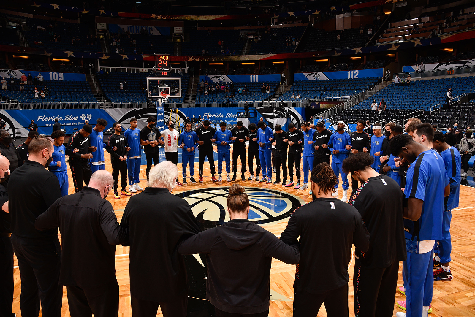 NBA, MLB and NHL postpone Minneapolis games following fatal shooting of Daunte Wright