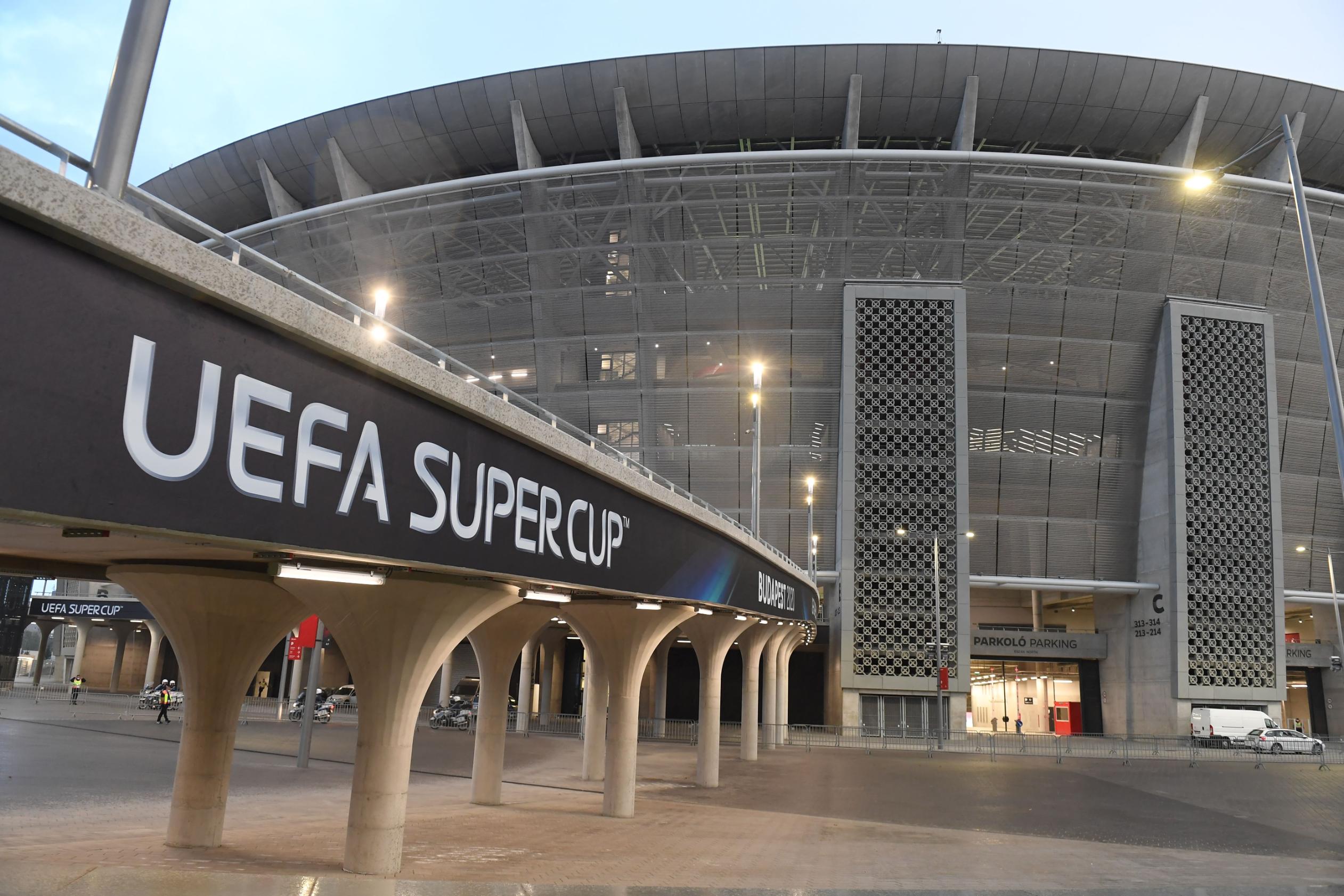 Budapest welcomes 15,500 fans for UEFA Super Cup amid growing coronavirus fears