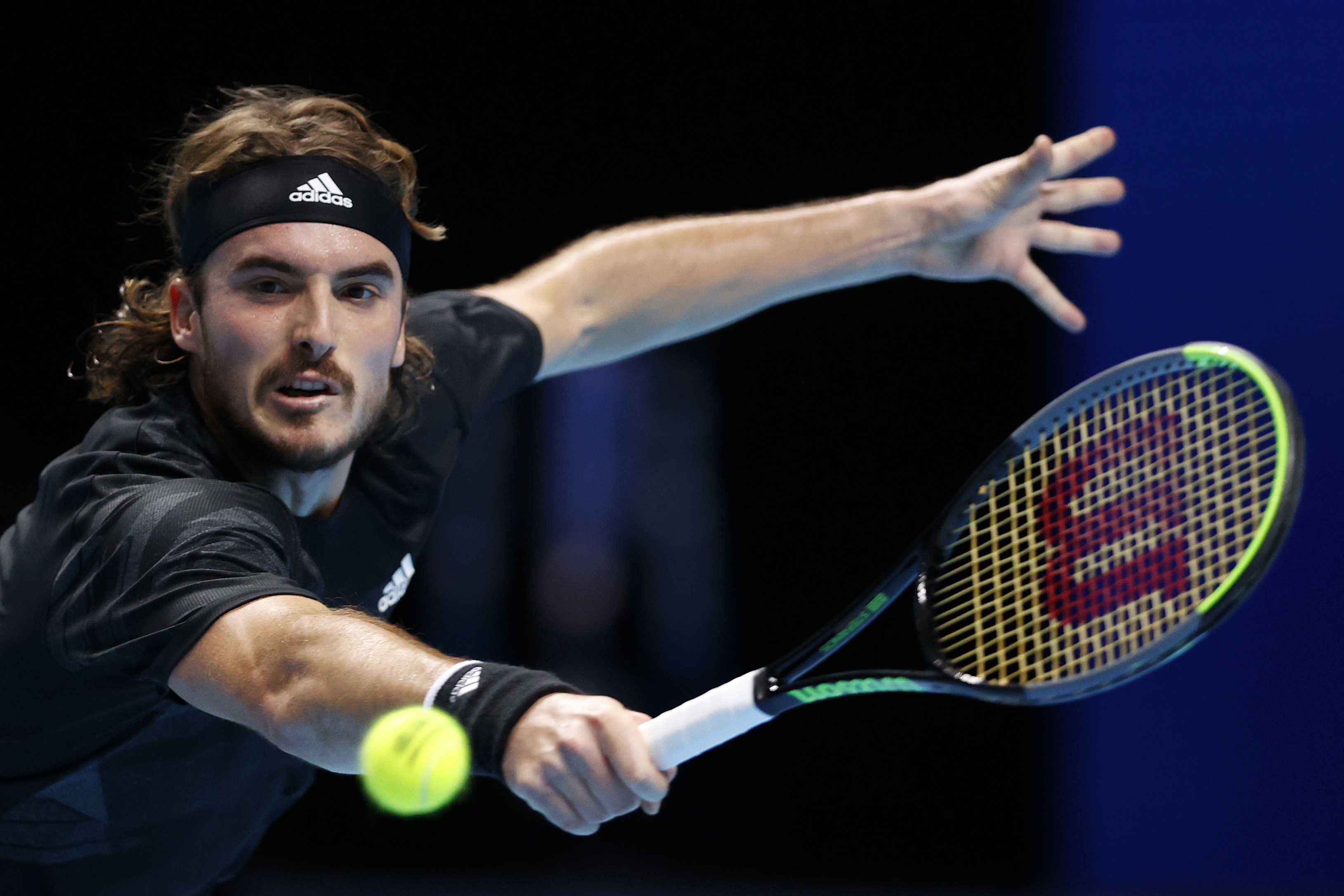 Rafael Nadal advances to last four of the ATP Finals after beating Stefanos Tsitsipas