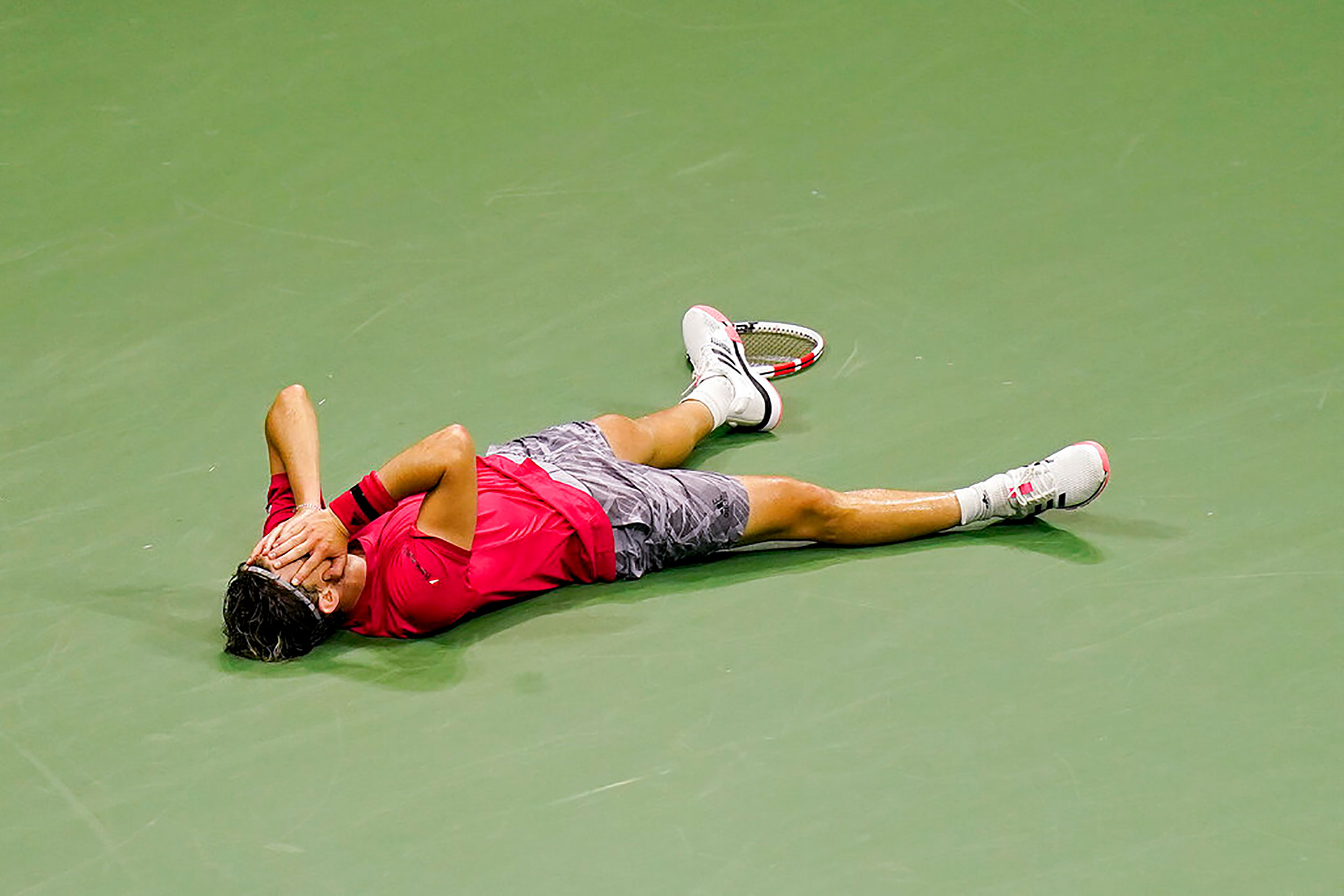Dominic Thiem beats Alexander Zverev in five sets at US Open for first Grand Slam title