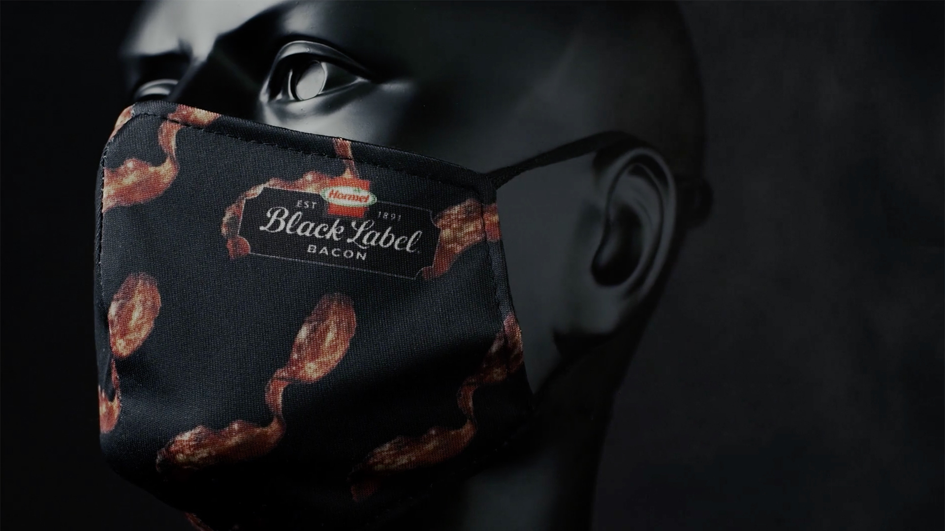Hormel is giving away bacon-scented face masks so you can smell bacon everywhere you go