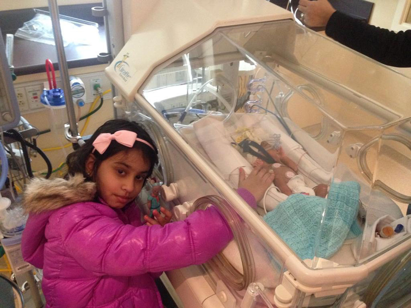 She was a premature baby. Now this teen is setting up hospital libraries so babies born early like her can hear their parents read