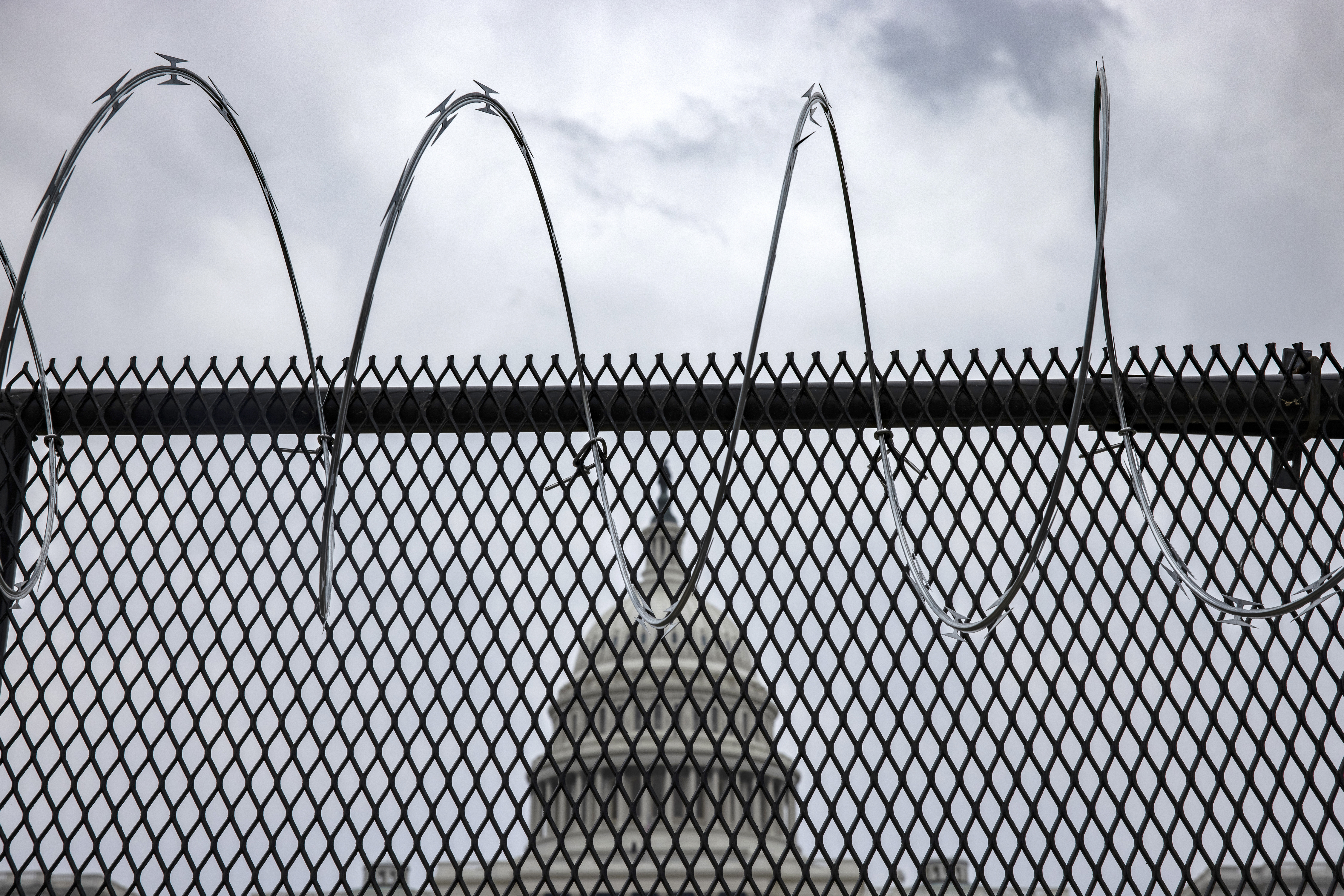 US Capitol Police ask to keep outer perimeter fence on Capitol grounds through joint session of Congress