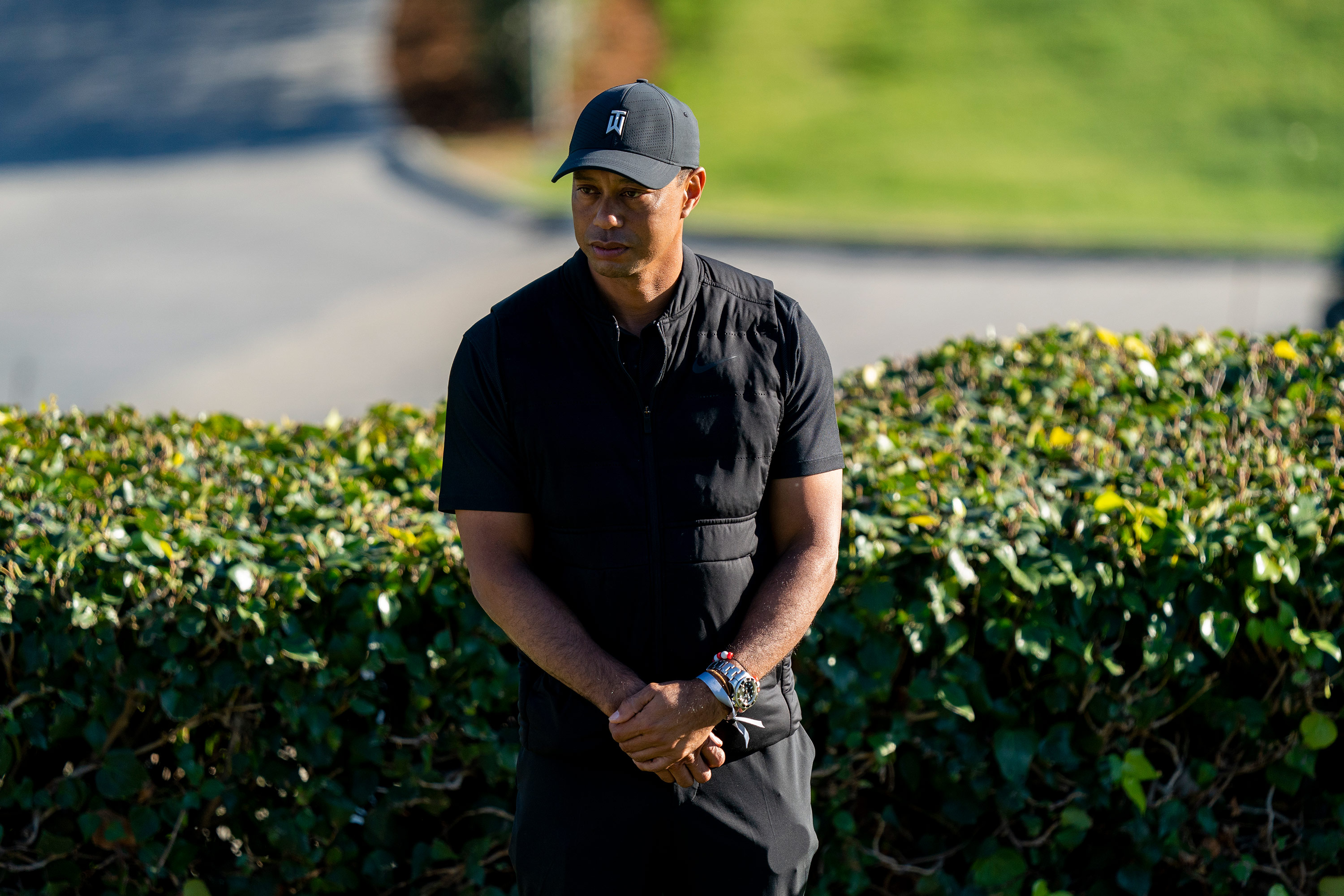 In the days leading up to his crash, Tiger Woods had been teaching golf to movie and sports stars