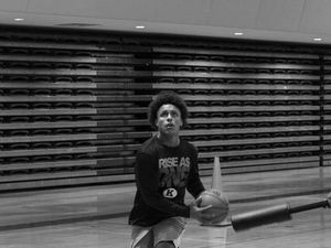 Melvin Roberts action photo