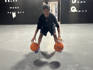 Alyssa Reaves action photo