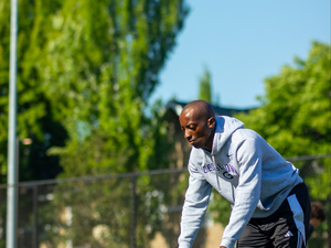 Feli Songolo action photo