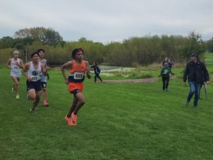 Gerald Houston Jr. action photo