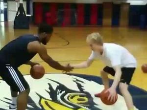 Antonio Sullivan action photo