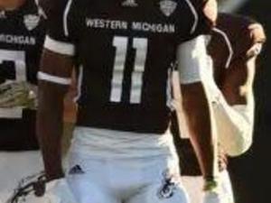 Darryl Grant action photo