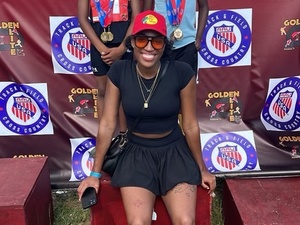 Lauryn McKinley action photo