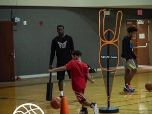 Melvin Roberts action photo