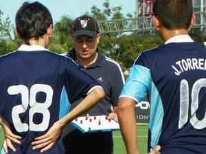 Leo Morales action photo