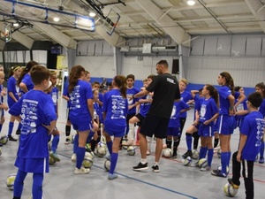 Joe Lucas Santos action photo