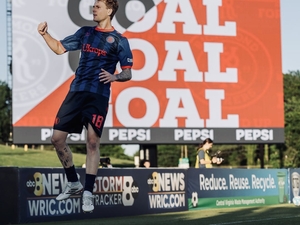 Austin Amer action photo