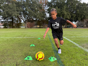 Felipe Martins action photo