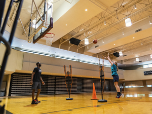 Melvin Roberts action photo